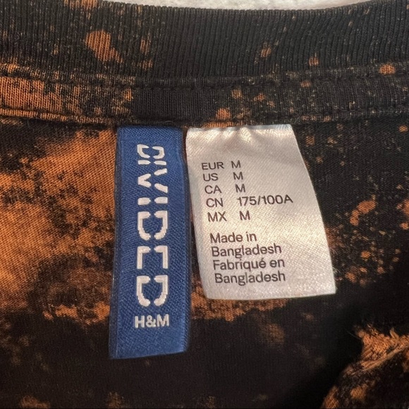 HAND BLEACHED CROP TOP - Picture 3 of 3